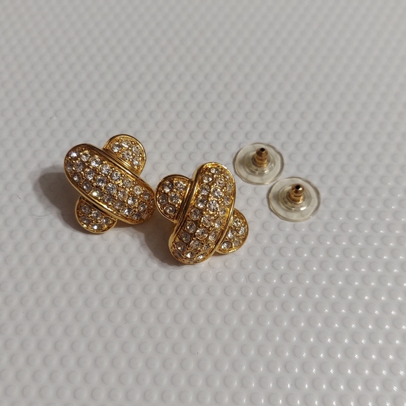 Joan River's Vintage Gold/Pave' Faceted Crystal 'X' Kisses Earrings.